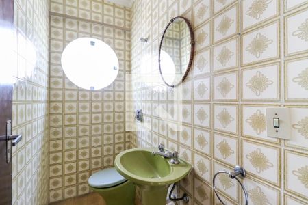 Casa à venda com 235m², 4 quartos e 3 vagasLavabo