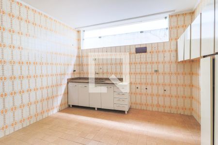 Casa à venda com 235m², 4 quartos e 3 vagasCozinha