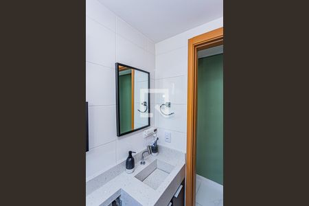 Apartamento à venda com 44m², 2 quartos e 1 vaga Apartamento à venda com 44m², 2 quartos e 1 vagaBanheiro