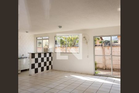 Apartamento para alugar com 50m², 2 quartos e 1 vagaÁrea comum - Salão de festas