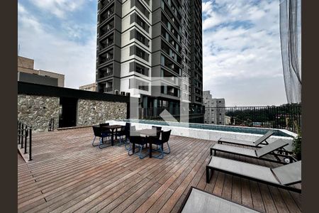 Studio à venda com 22m², 1 quarto e sem vaga Studio à venda com 22m², 1 quarto e sem vagaPiscina