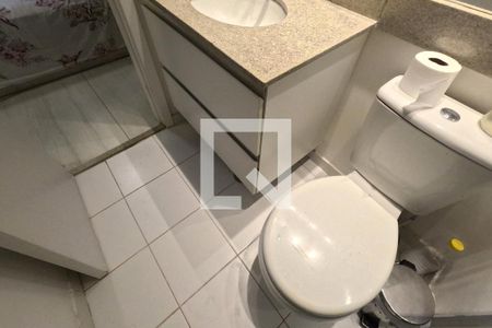 Suíte do Quarto de apartamento para alugar com 1 quarto, 45m² em Pompéia, Santos
