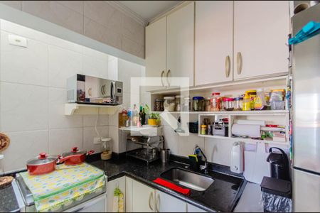 Apartamento à venda com 100m², 2 quartos e 2 vagasCozinha