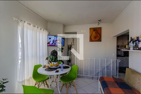 Apartamento à venda com 100m², 2 quartos e 2 vagasPiso Superior
