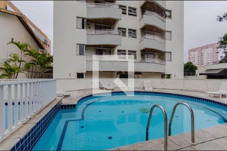 Apartamento à venda com 100m², 2 quartos e 2 vagasÁrea comum - Piscina
