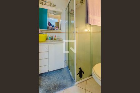 Apartamento à venda com 100m², 2 quartos e 2 vagasBanheiro da Suíte 2