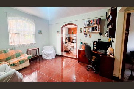 Casa à venda com 3 quartos, 133m² em Maria Paula, Niterói