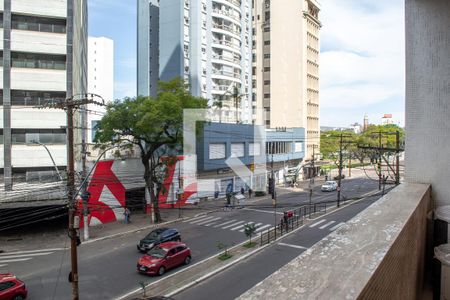 Apartamento à venda com 125m², 2 quartos e sem vagaVista sacada suíte