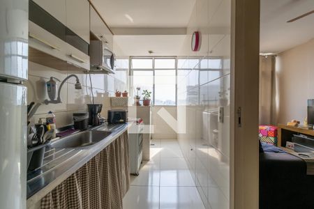 Apartamento à venda com 58m², 2 quartos e 1 vagaCozinha