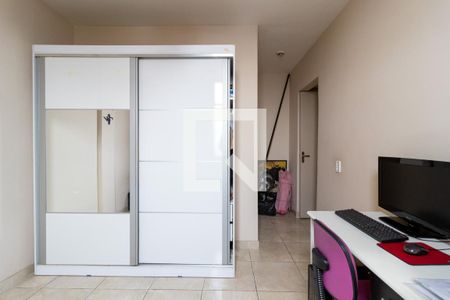 Apartamento à venda com 58m², 2 quartos e 1 vagaQuarto 2