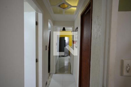 Corredor de apartamento para alugar com 2 quartos, 67m² em Vila Monumento, São Paulo