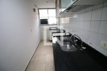 Apartamento para alugar com 62m², 2 quartos e 1 vagaCozinha