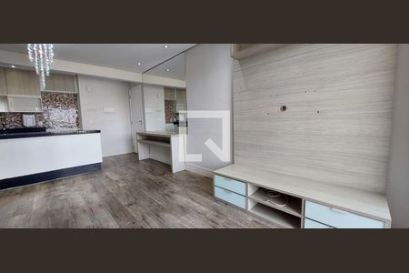Sala de apartamento para alugar com 3 quartos, 66m² em Vila Metalúrgica, Santo André