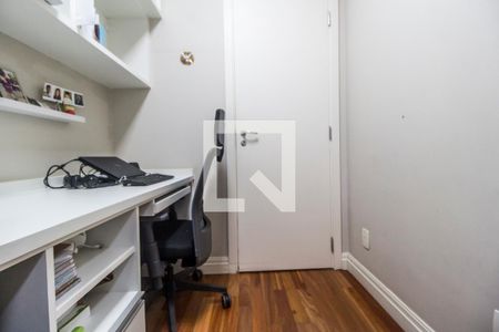 Apartamento à venda com 133m², 3 quartos e 2 vagasEscritório