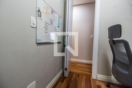 Apartamento à venda com 133m², 3 quartos e 2 vagasEscritório