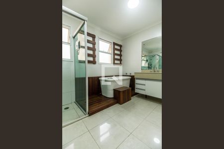 Apartamento à venda com 133m², 3 quartos e 2 vagasBanheiro da Suíte