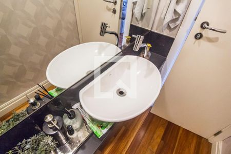 Apartamento à venda com 133m², 3 quartos e 2 vagasDetalhe do banheiro