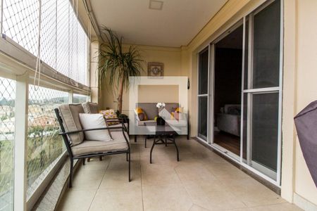 Apartamento à venda com 133m², 3 quartos e 2 vagasVaranda