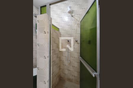 Apartamento à venda com 71m², 2 quartos e sem vagaBanheiro Corredor