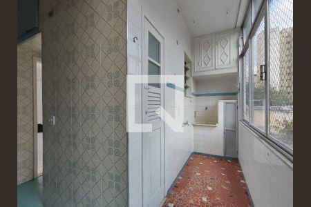 Apartamento à venda com 71m², 2 quartos e sem vagaÁrea de Serviço