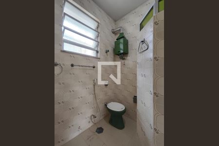 Apartamento à venda com 71m², 2 quartos e sem vagaBanheiro Corredor