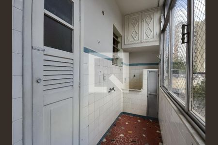 Apartamento à venda com 71m², 2 quartos e sem vagaÁrea de Serviço
