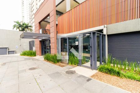 Apartamento para alugar com 106m², 3 quartos e 2 vagas Apartamento para alugar com 106m², 3 quartos e 2 vagasFachada e portaria