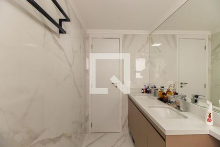 Apartamento para alugar com 106m², 3 quartos e 2 vagas Apartamento para alugar com 106m², 3 quartos e 2 vagasBanheiro da Suíte