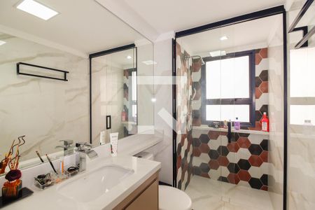 Apartamento para alugar com 106m², 3 quartos e 2 vagas Apartamento para alugar com 106m², 3 quartos e 2 vagasBanheiro da Suíte