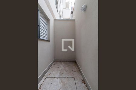 Apartamento à venda com 66m², 2 quartos e sem vaga Apartamento à venda com 66m², 2 quartos e sem vagaVaranda Quarto 2