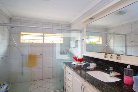 Casa à venda com 400m², 4 quartos e 4 vagasBanheiro 2