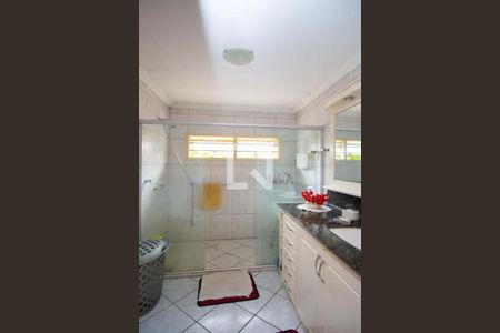 Casa à venda com 400m², 4 quartos e 4 vagasBanheiro 2