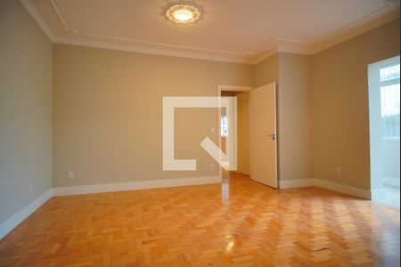 Sala de apartamento para alugar com 3 quartos, 117m² em Moinhos de Vento, Porto Alegre
