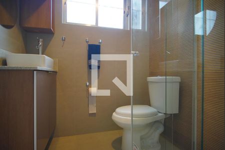 Banheiro Corredor 1 de apartamento para alugar com 3 quartos, 117m² em Moinhos de Vento, Porto Alegre