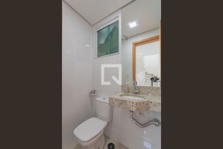 Casa de condomínio para alugar com 135m², 3 quartos e 4 vagas Casa de condomínio para alugar com 135m², 3 quartos e 4 vagasBanheiro