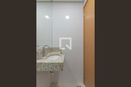 Casa de condomínio para alugar com 135m², 3 quartos e 4 vagas Casa de condomínio para alugar com 135m², 3 quartos e 4 vagasBanheiro