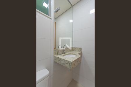 Casa de condomínio para alugar com 135m², 3 quartos e 4 vagas Casa de condomínio para alugar com 135m², 3 quartos e 4 vagasBanheiro