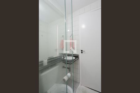 Apartamento à venda com 74m², 3 quartos e 1 vaga Apartamento à venda com 74m², 3 quartos e 1 vagaBanheiro