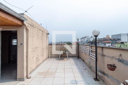 Apartamento à venda com 107m², 3 quartos e 1 vaga Apartamento à venda com 107m², 3 quartos e 1 vagaVaranda