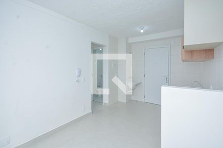 Sala/Cozinha de apartamento para alugar com 2 quartos, 35m² em Socorro, São Paulo