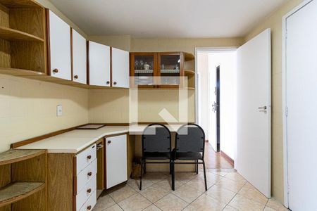 Apartamento à venda com 76m², 2 quartos e 1 vagaCozinha