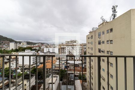 Apartamento à venda com 76m², 2 quartos e 1 vagaSala Varanda