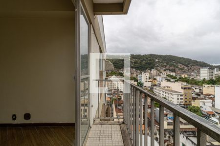 Apartamento à venda com 76m², 2 quartos e 1 vagaSala Varanda