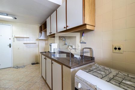 Apartamento à venda com 76m², 2 quartos e 1 vagaCozinha