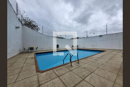 Apartamento à venda com 76m², 2 quartos e 1 vagaPiscina