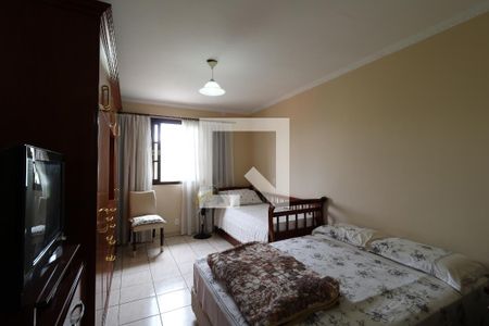 Quarto 2 de casa à venda com 3 quartos, 144m² em Vila Cecília Maria, Santo André