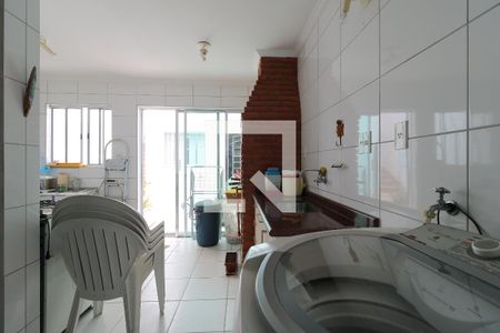 Casa à venda com 144m², 3 quartos e 1 vagaÁrea de Serviço