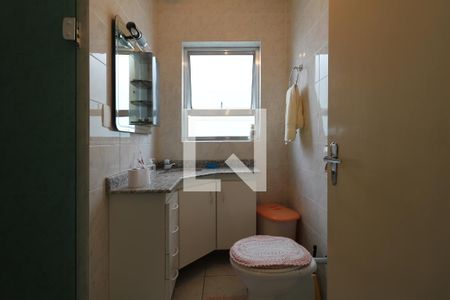 Casa à venda com 144m², 3 quartos e 1 vagaBanheiro