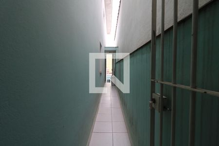 Casa à venda com 144m², 3 quartos e 1 vagaCorredor Externo