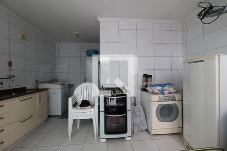 Casa à venda com 144m², 3 quartos e 1 vagaÁrea de Serviço